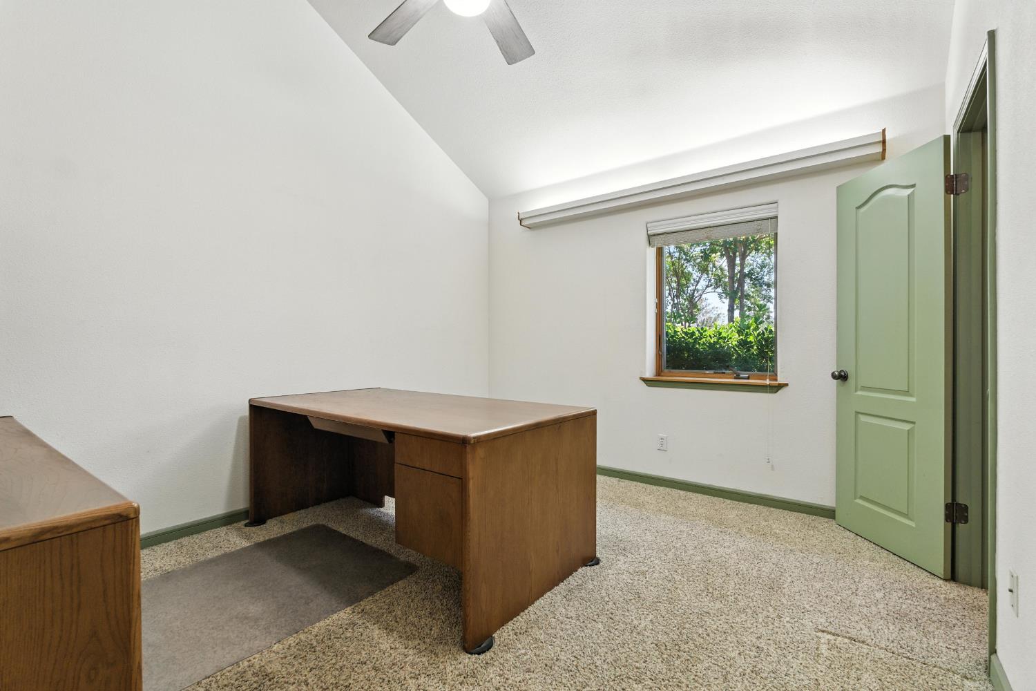 480 W Swift Ave, Fresno, CA 93705