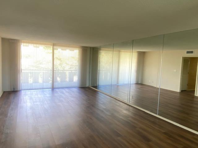 5180 N Wishon Ave #201, Fresno, CA 93704