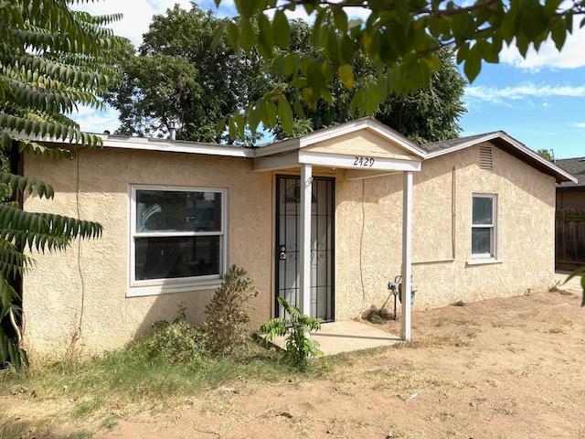 2429 S 10Th St, Fresno, CA 93725