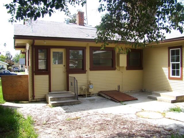 4159 E Kerckhoff Ave, Fresno, CA 93702