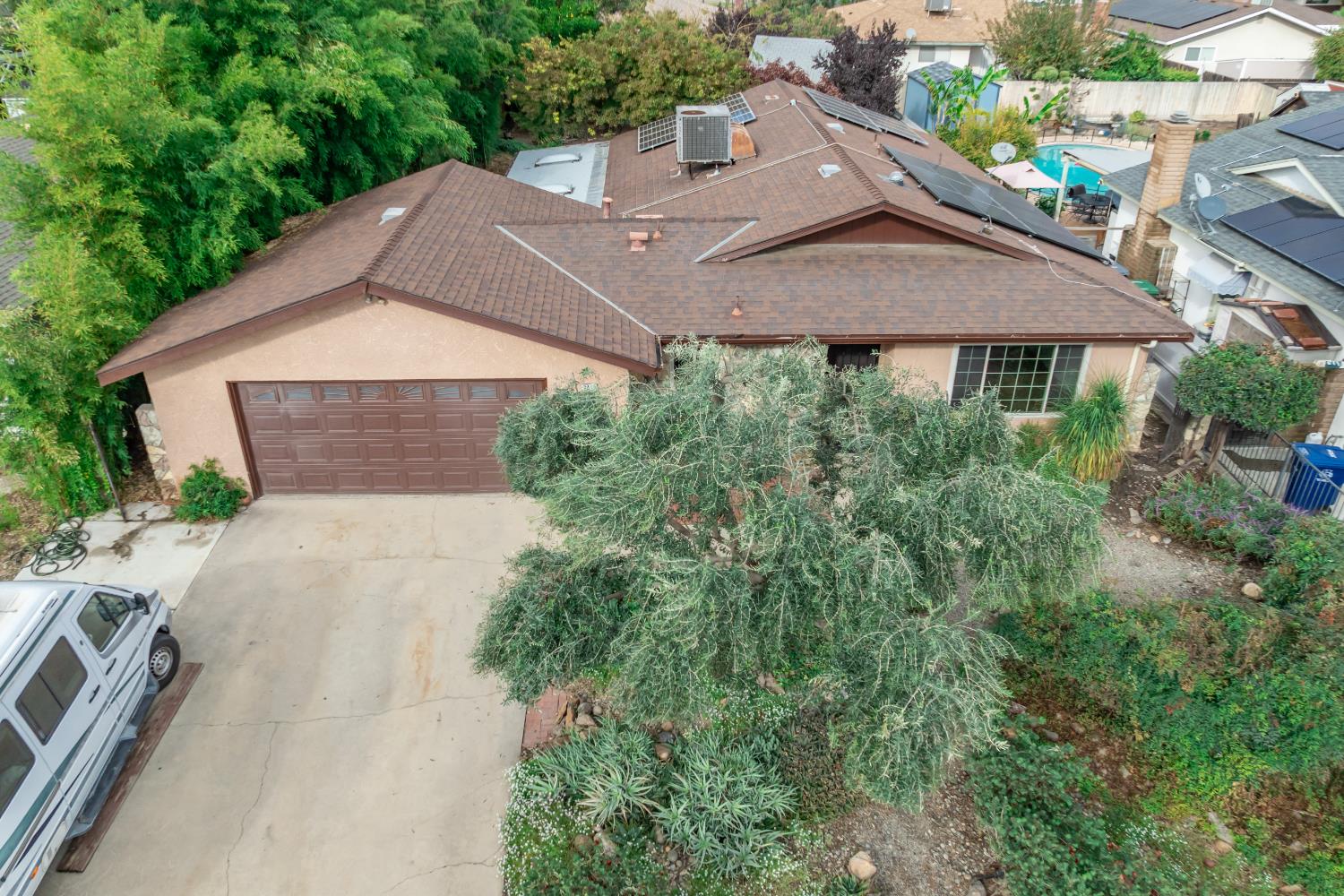 2432 Hicks St, Selma, CA 93662