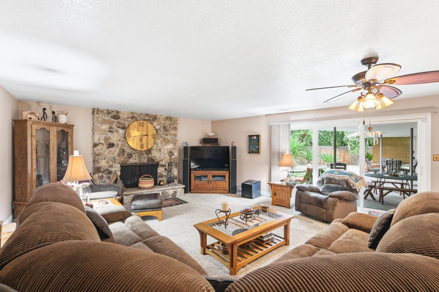 1720 W Barstow Ave, Fresno, CA 93711