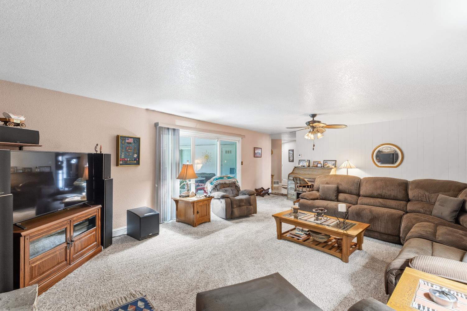 1720 W Barstow Ave, Fresno, CA 93711