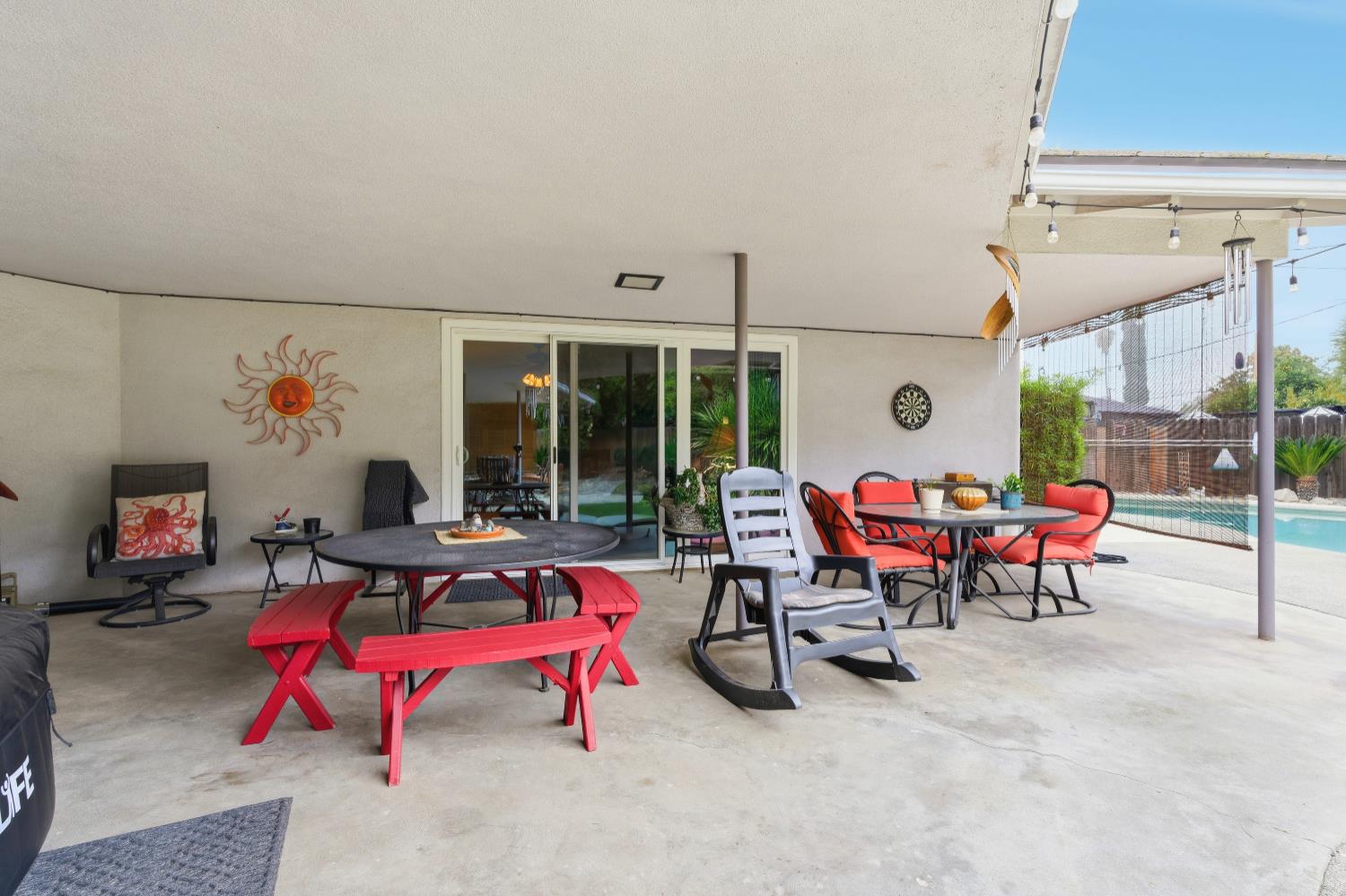 1720 W Barstow Ave, Fresno, CA 93711