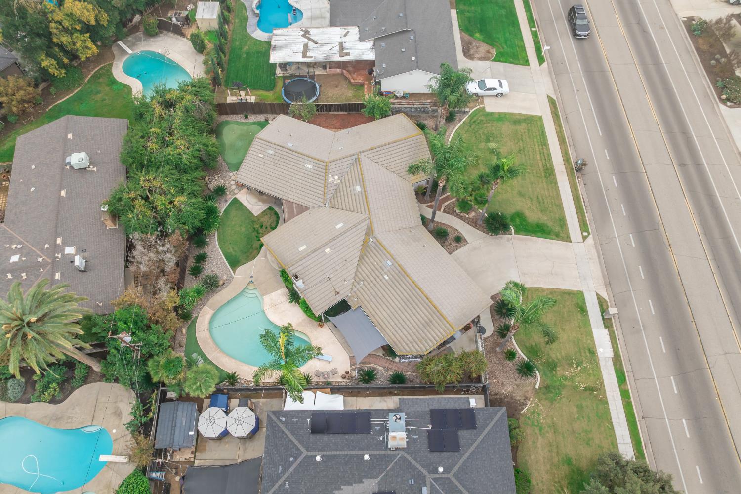 1720 W Barstow Ave, Fresno, CA 93711