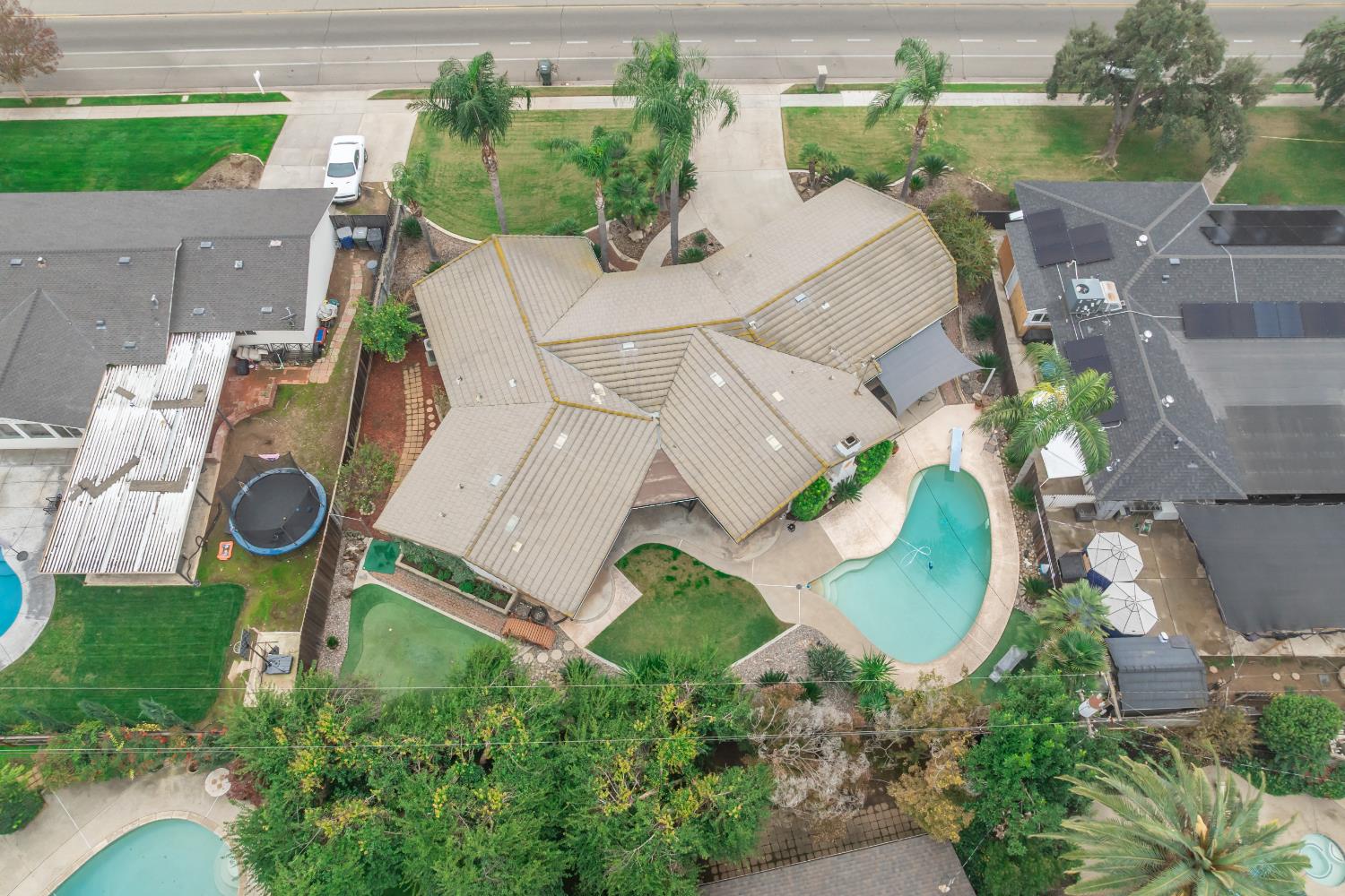 1720 W Barstow Ave, Fresno, CA 93711