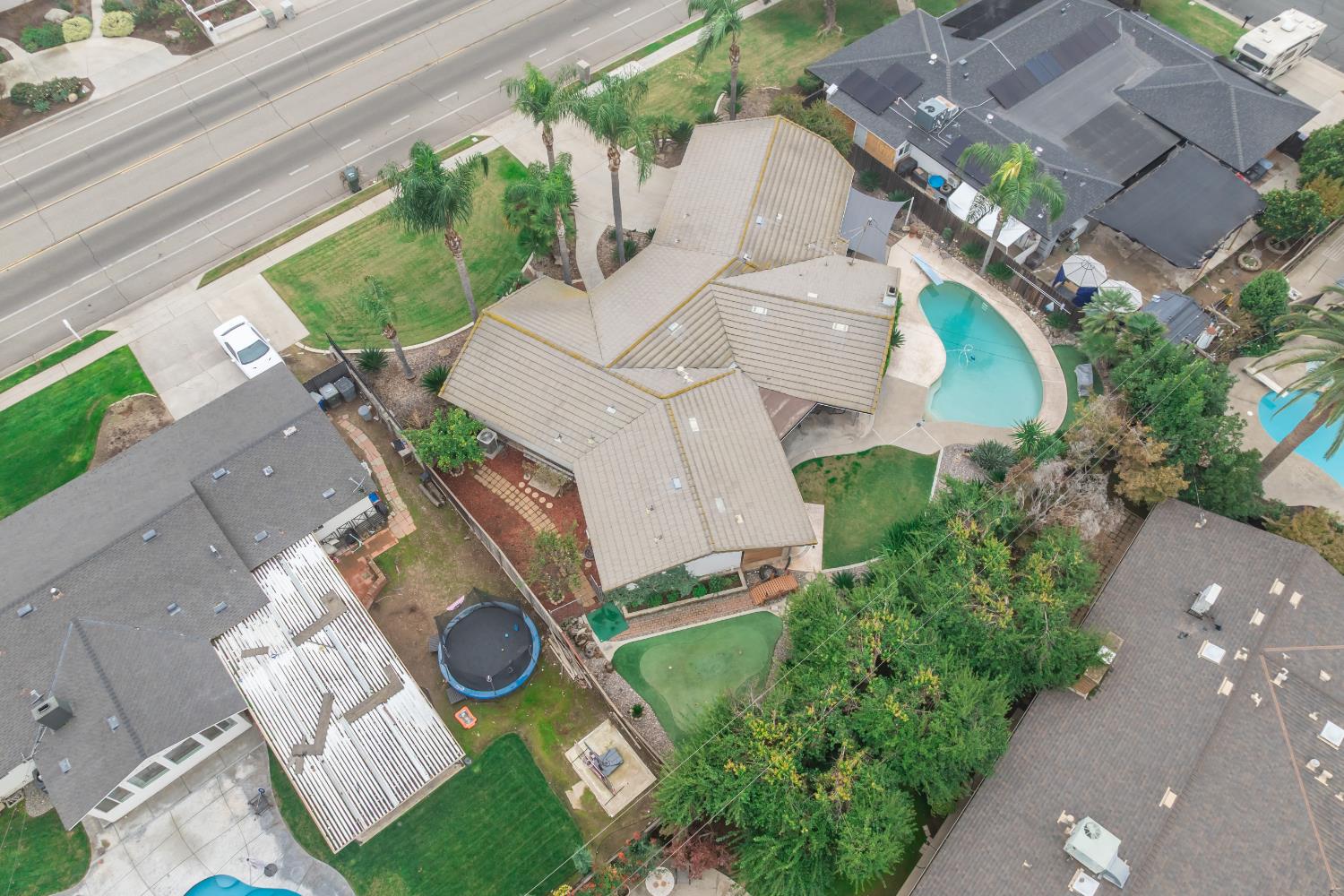 1720 W Barstow Ave, Fresno, CA 93711