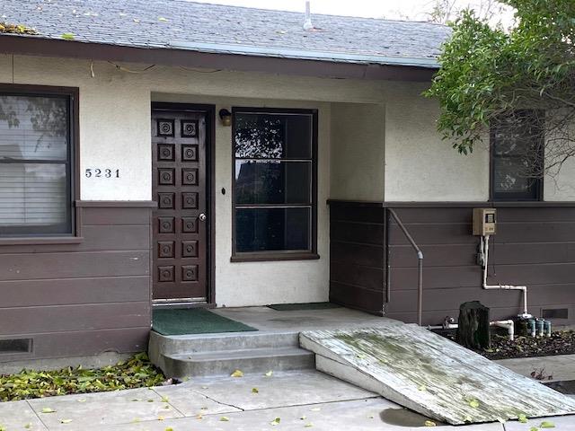 5231 Chico Ave, Kingsburg, CA 93631