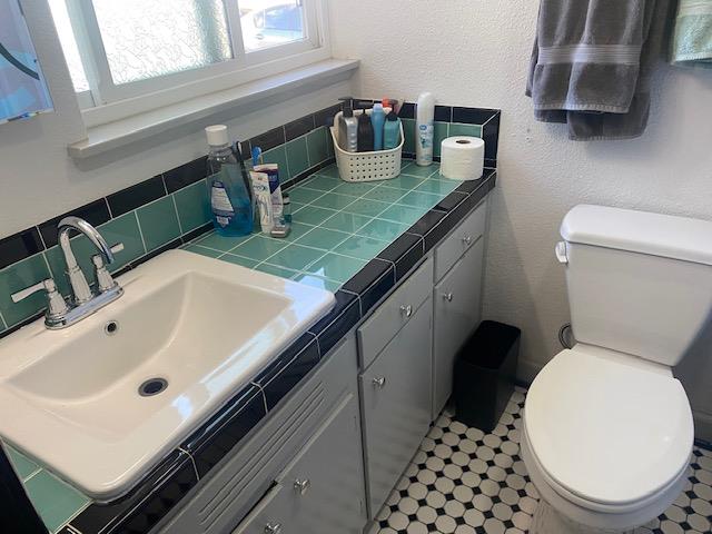 2938 E Willis Ave, Fresno, CA 93726