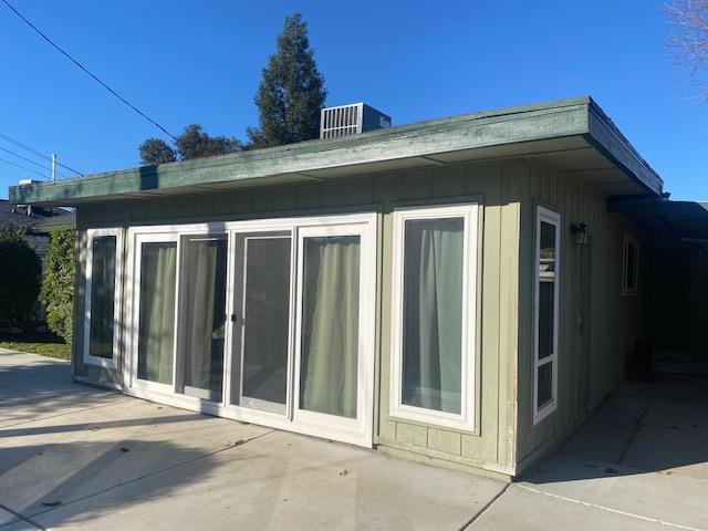 2938 E Willis Ave, Fresno, CA 93726