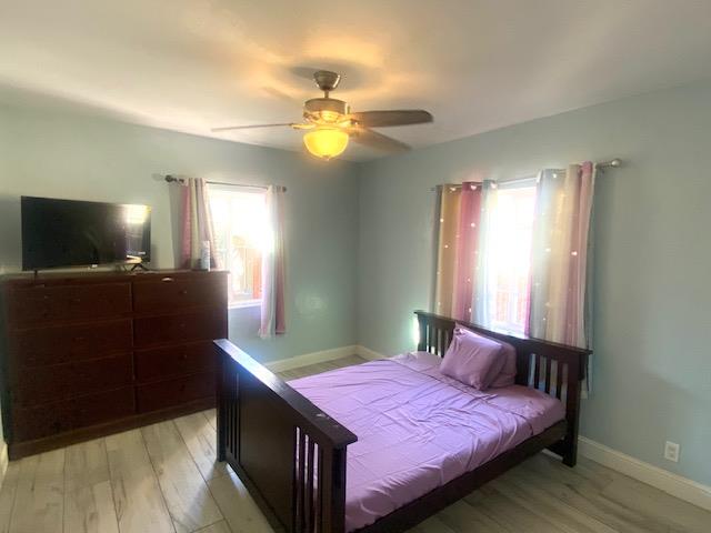 4574 E Illinois Ave, Fresno, CA 93702