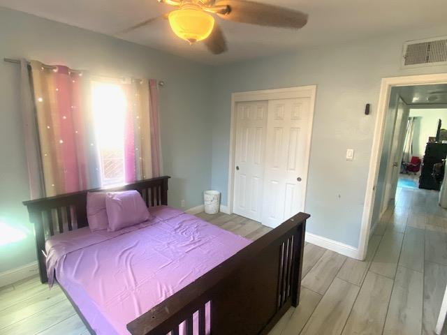 4574 E Illinois Ave, Fresno, CA 93702