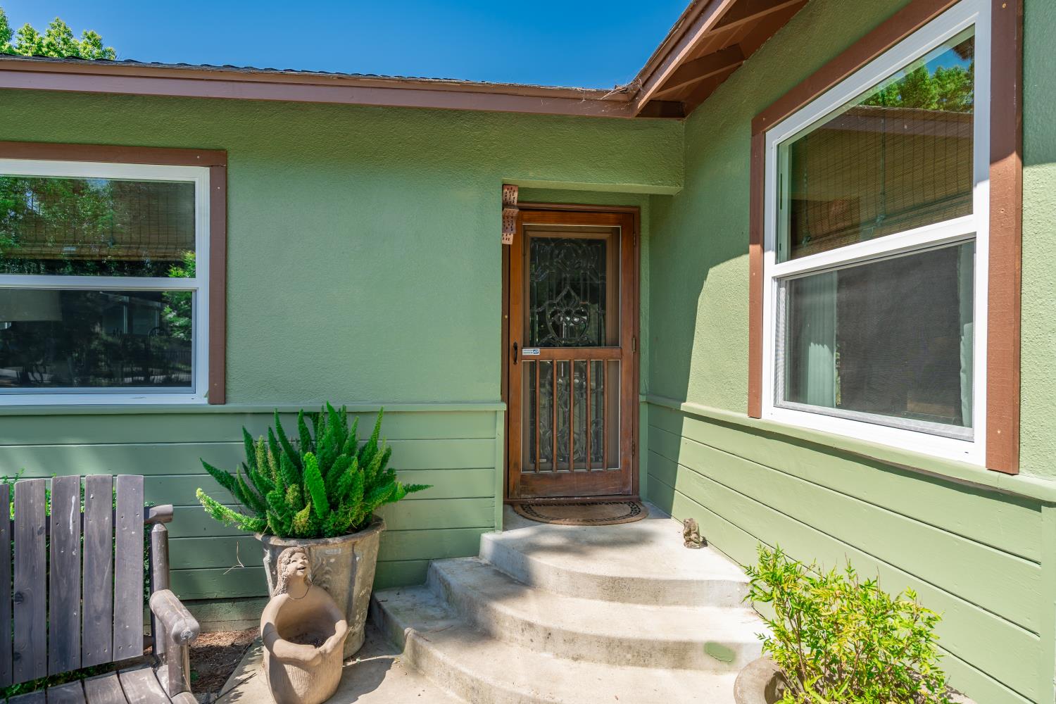 5426 Columbia Dr S, Fresno, CA 93727